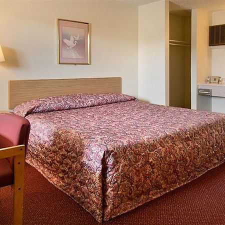 Peoria Inn Tulsa Bagian luar foto
